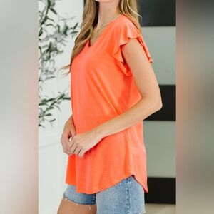 NWOT Heimish USA Flirtini Flutter Sleeve Ladies Top size 1X Neon Coral